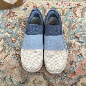 APL Texhloom Bliss sneakers, size 10